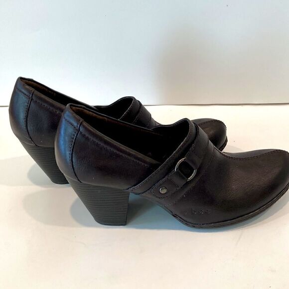 Born Brown Leather Healed Ankle Bootie Size 7.5 - Picture 3 of 9